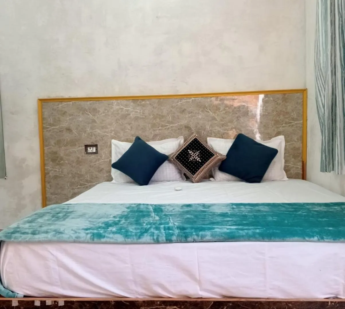 The Rainbow Residency Guest House Varanasi 0*,