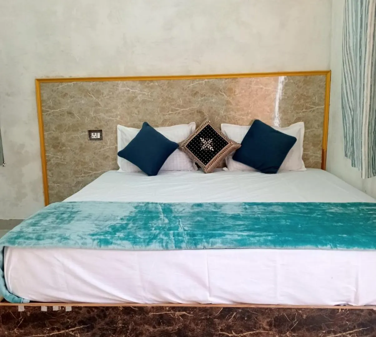 The Rainbow Residency Guest House Varanasi Hindistan